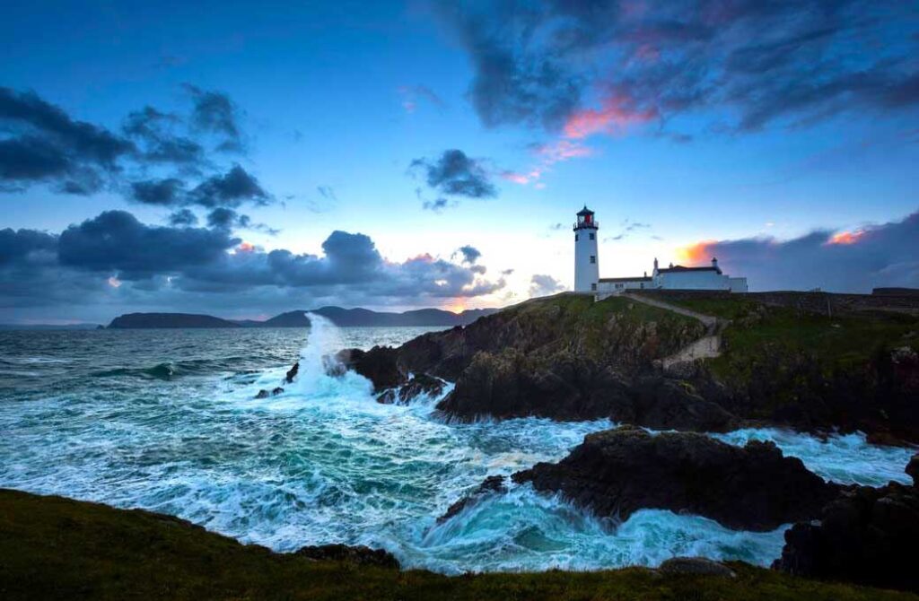 Great Lighthouses of Ireland #LightUp Christmas!